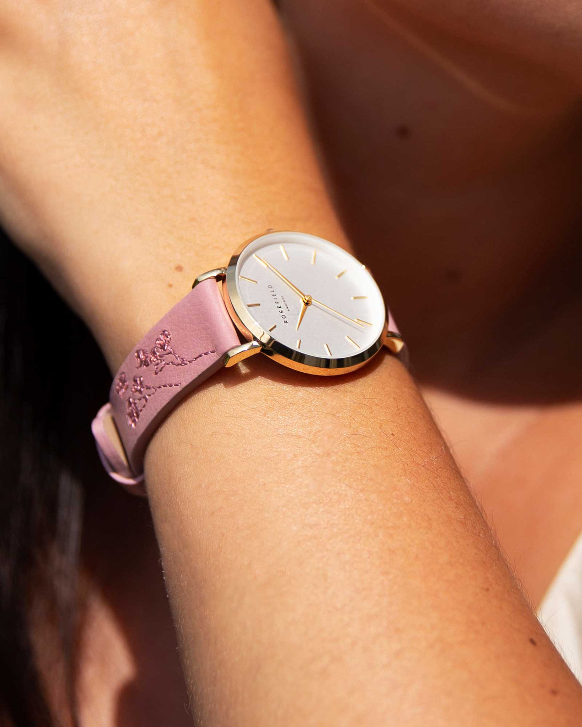 City Bloom Pink Gold leftcolumn