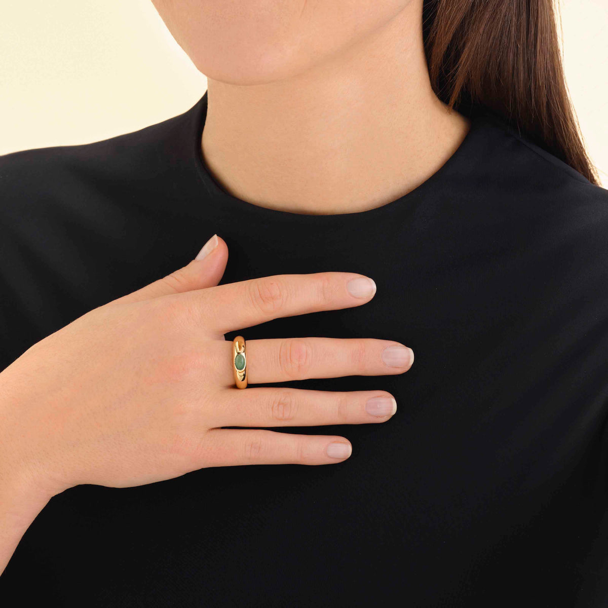 Aventurine Ring leftcolumn