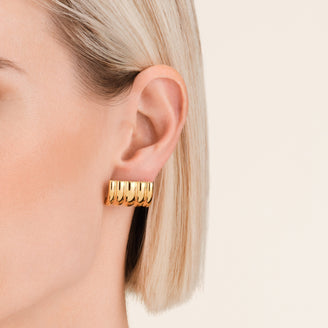 Ribbed Earrings leftcolumn